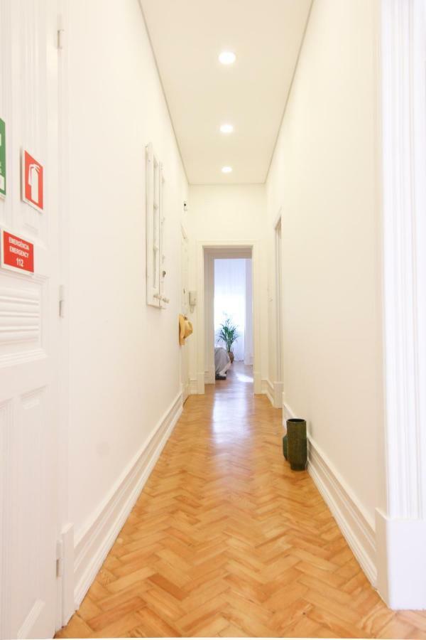 Amazing Apartment Fully Renovated In Center 리스본 외부 사진