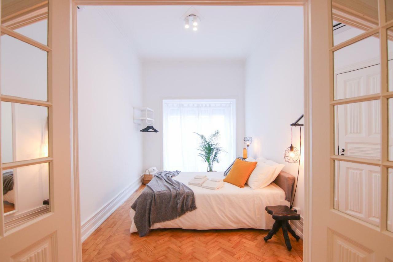 Amazing Apartment Fully Renovated In Center 리스본 외부 사진